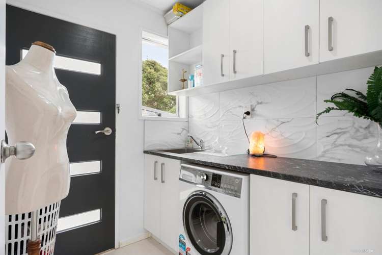 207 Gills Road Half Moon Bay_14