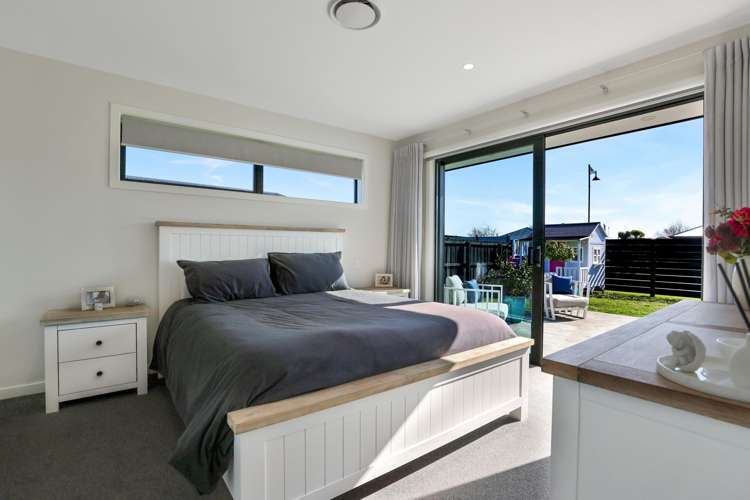 6 Redhaven Rise Netherby_17