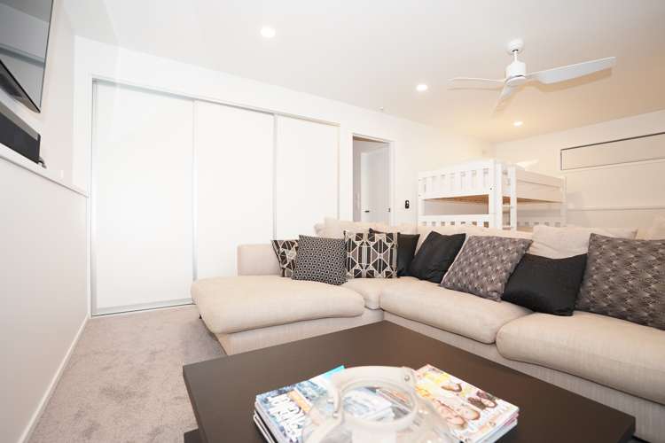 9 Gazelle Way Langs Beach_11