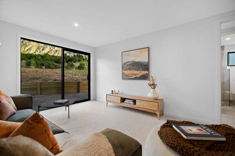 89 Spur Ridge Rise Jacks Point_21