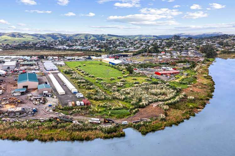 45-67 Mill Road Helensville_17