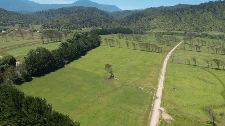 3279 Karamea Highway Kahurangi National Park_10