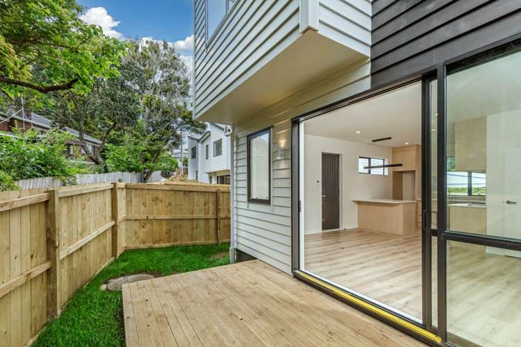 4/58 Sylvan Crescent Te Atatu South_14