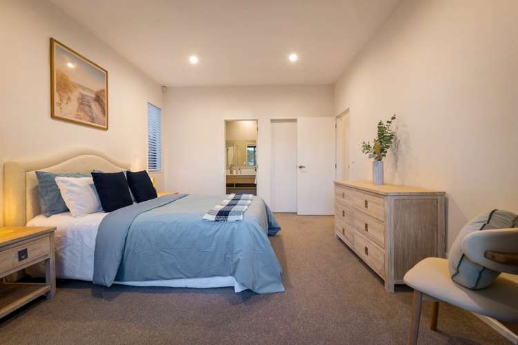 5 Karo Road Beachlands_31