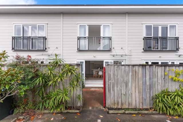 Modern, Low-Maintenance Living in a Prime Location