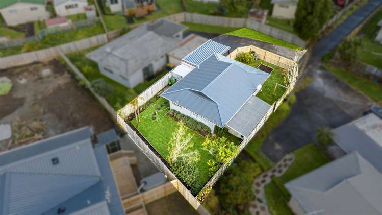 1/48 Tabitha Crescent Henderson_24