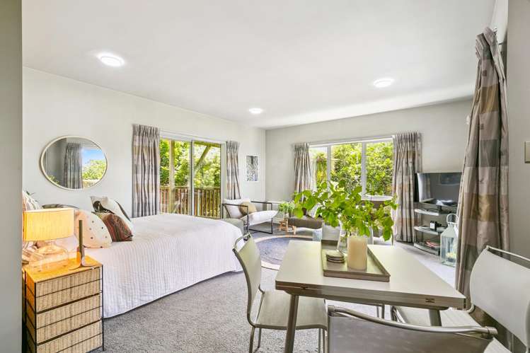 77A Nicholson Road Khandallah_28