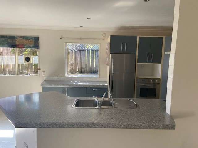 56a Vodanovich Road Te Atatu South_2