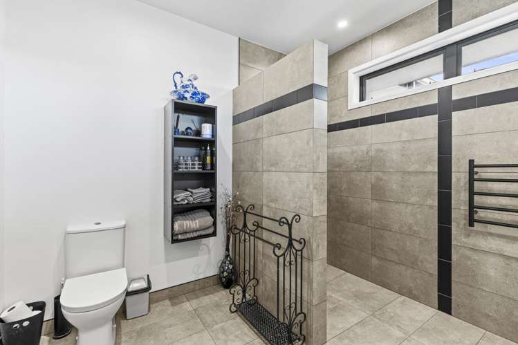 10 Hanalin Drive Marton_13