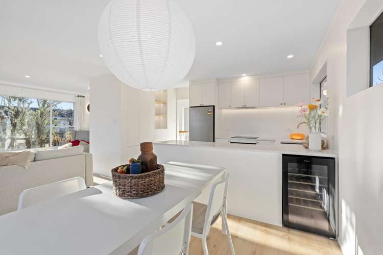 21B Colchester Crescent Newlands_5