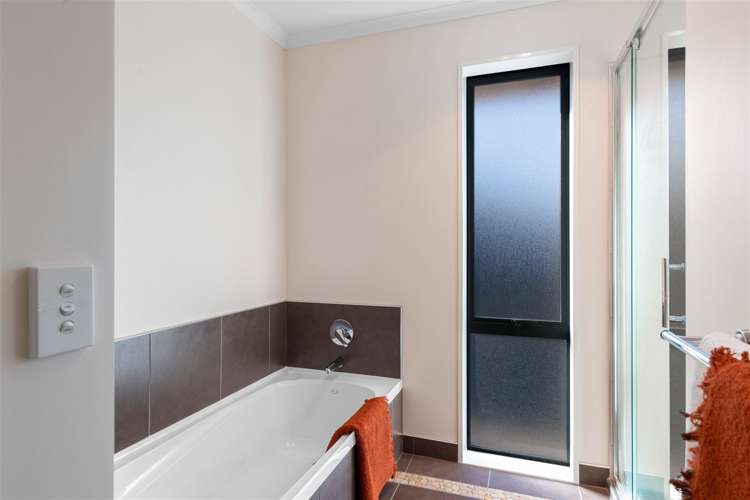 7 Maurice Stanton Place Shirley_14