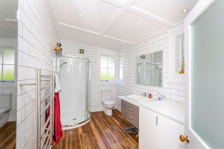 18 Bracken Street New Plymouth Central_6