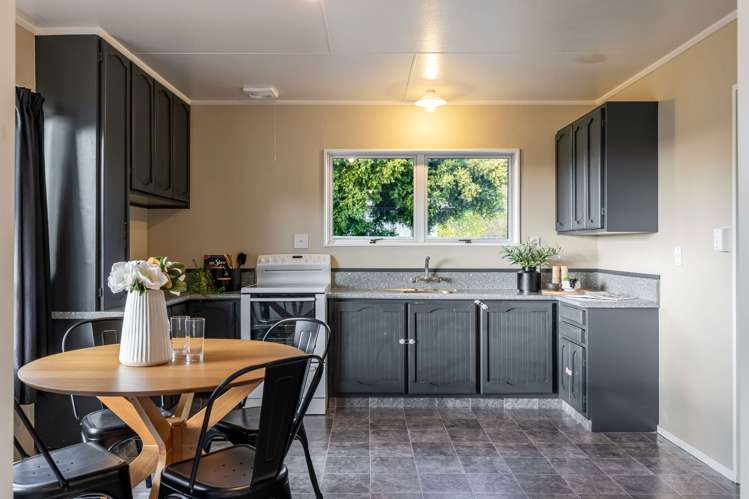 97 Benmore Avenue Cloverlea_3