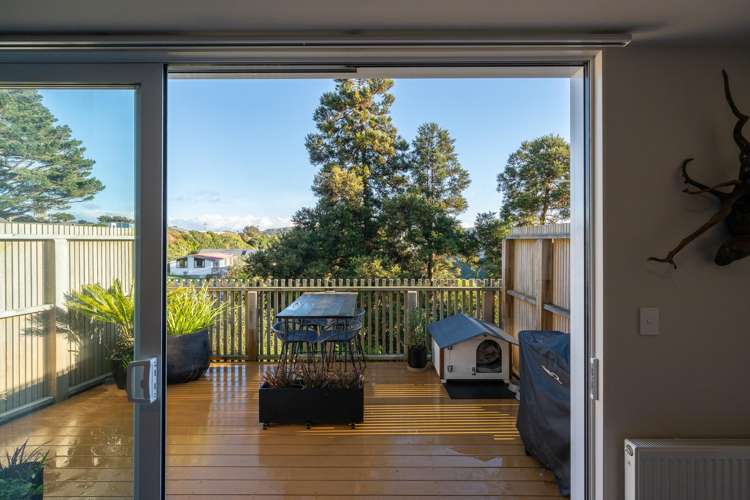 1/6 Bushland Grove Paparangi_7