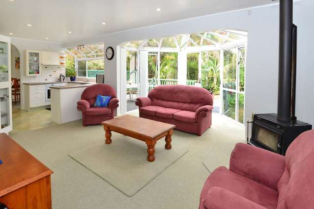 2312 State Highway 16 Helensville_4