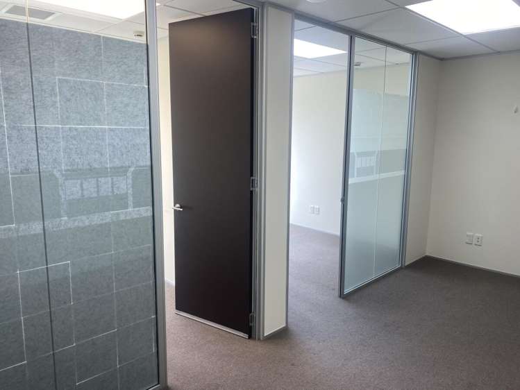 Suite A, 2B, 5 Ceres Court Albany_8