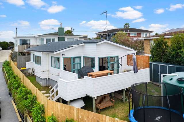 772a Whangaparaoa Road Manly_3