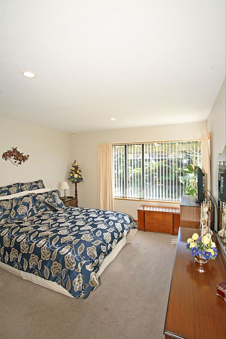 38 Bella Rosa Drive Hei Hei_24