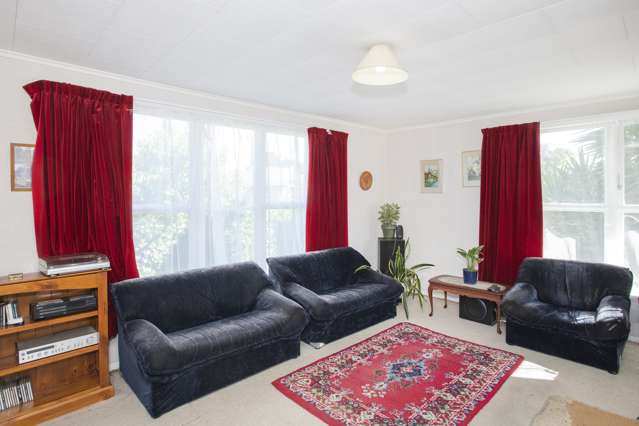 2 Churchill Crescent Te Hapara_3