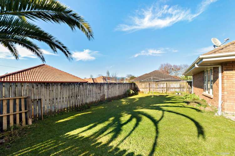 184 Bruce Mclaren Road Henderson_14