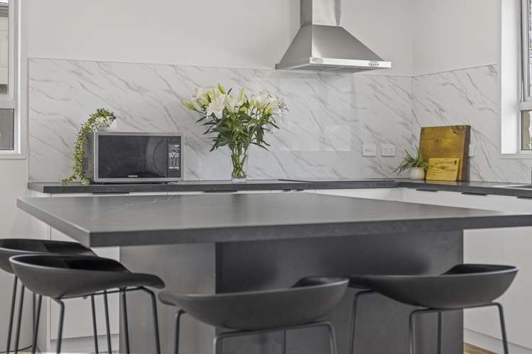 96 Gilkison Street Halfway Bush_8