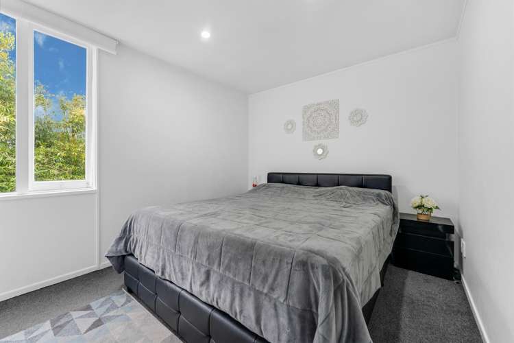 3/24 Commodore Drive Lynfield_5