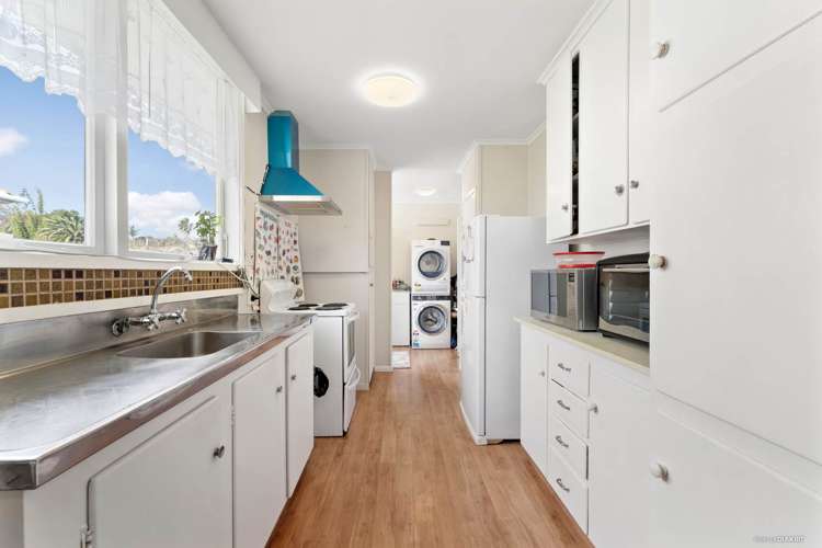 2 Adriatic Avenue Henderson_6