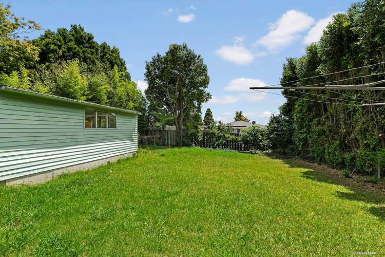 14 Royal View Road Te Atatu South_16