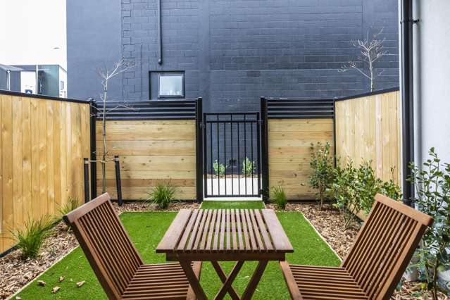 1/75 Ferry Road Christchurch Central_1