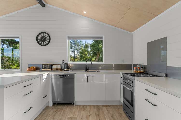 393 Brooks Road Waipu_2