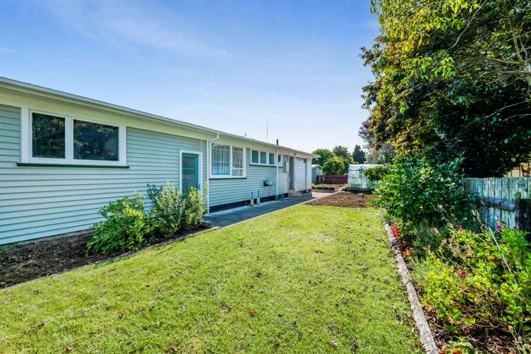 9 Kowhai Street Inglewood_19