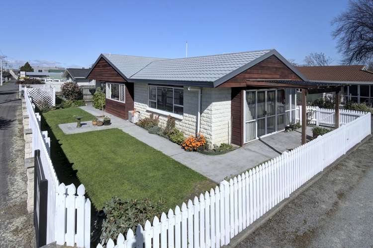2 Miller Place Masterton_16