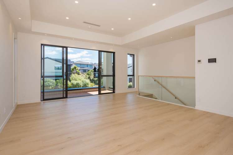 7 Nerita Place Long Bay_1