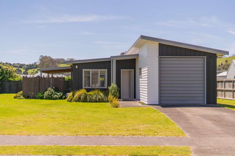 42 Longreach Drive Cooks Beach_19