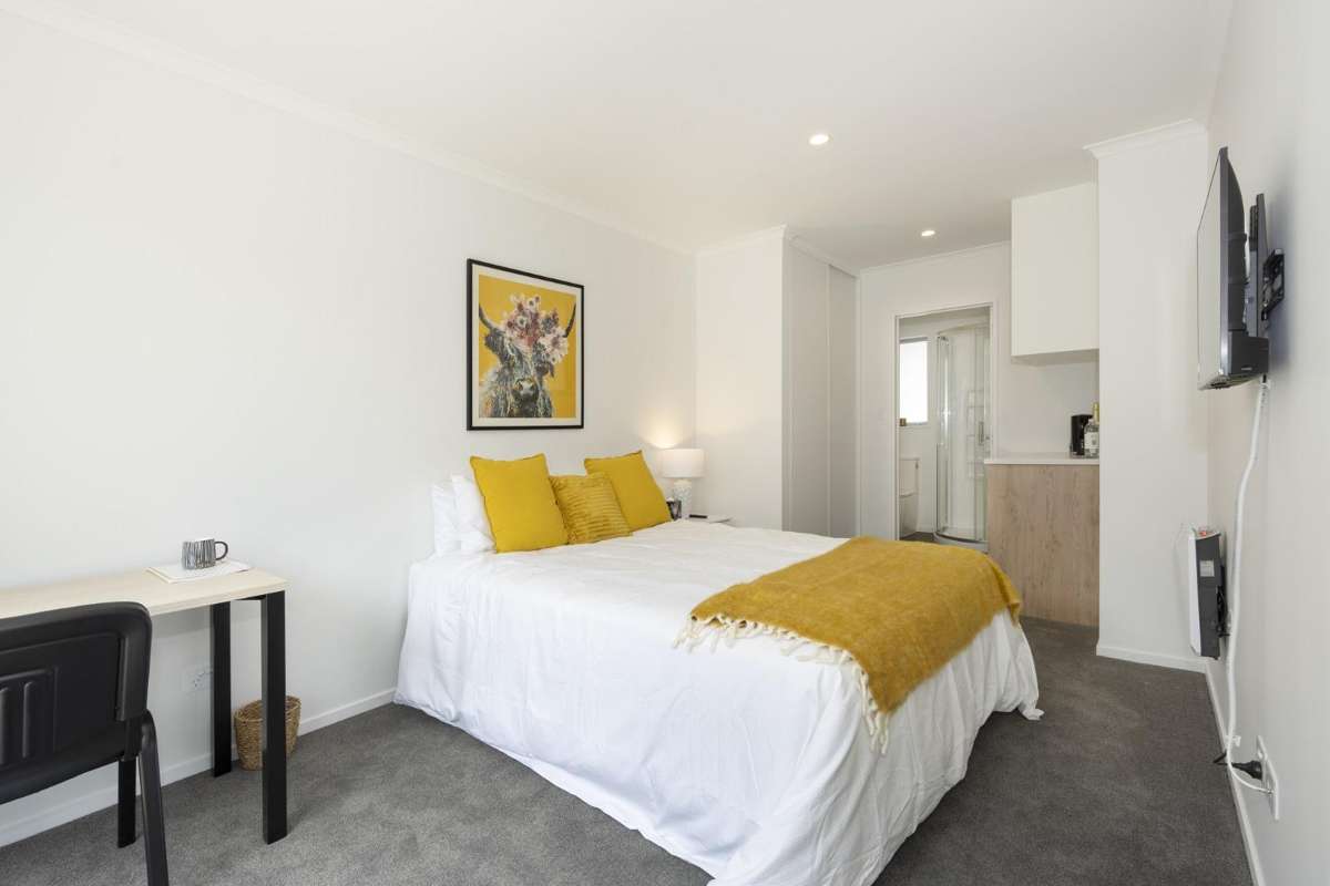 Modern Studio Rooms for Rent 3