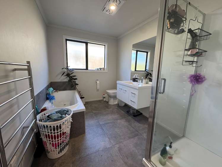 6 Ratahi Way Omokoroa_11