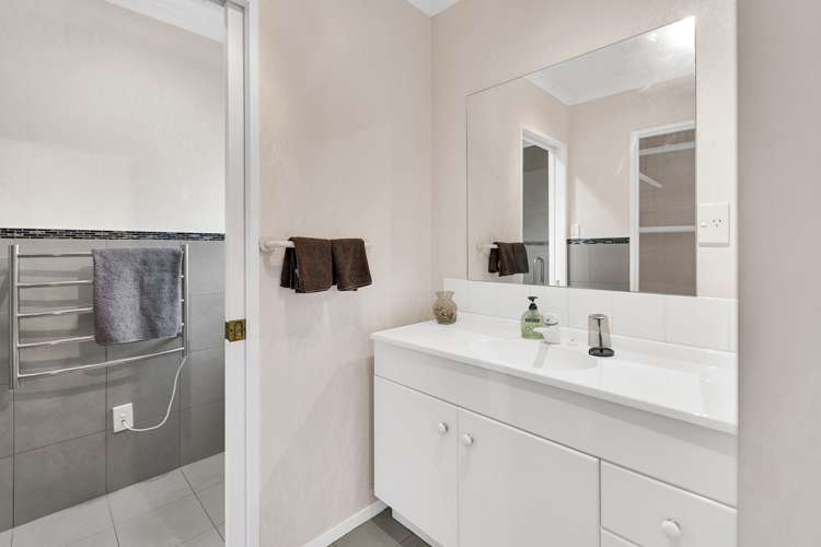 16 Stanley Drive Lynmore_14