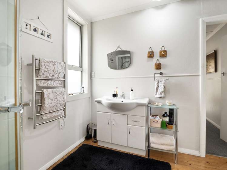 36 Stewart Street Waikouaiti_7