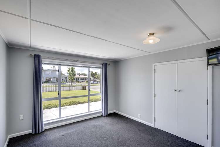 270 Kennedy Road Onekawa_9