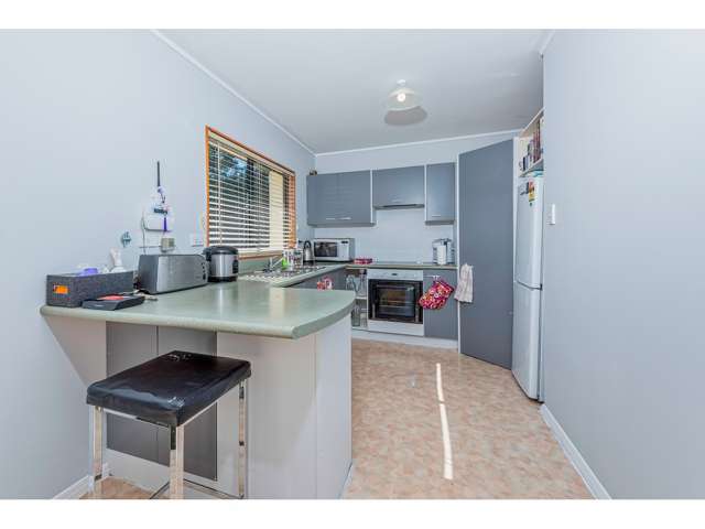 1/96 Edmonton Road Henderson_4