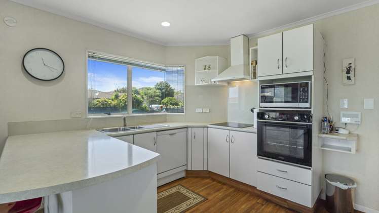 2 Grevillea Place Mount Maunganui_6