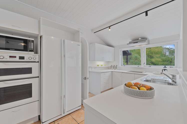 94 Kowhai Road Campbells Bay_6