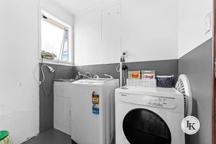 17 Desmond Place Otara_9