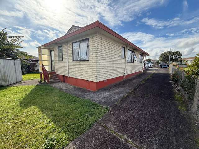 1/24 Norrie Smith Avenue Clover Park_1