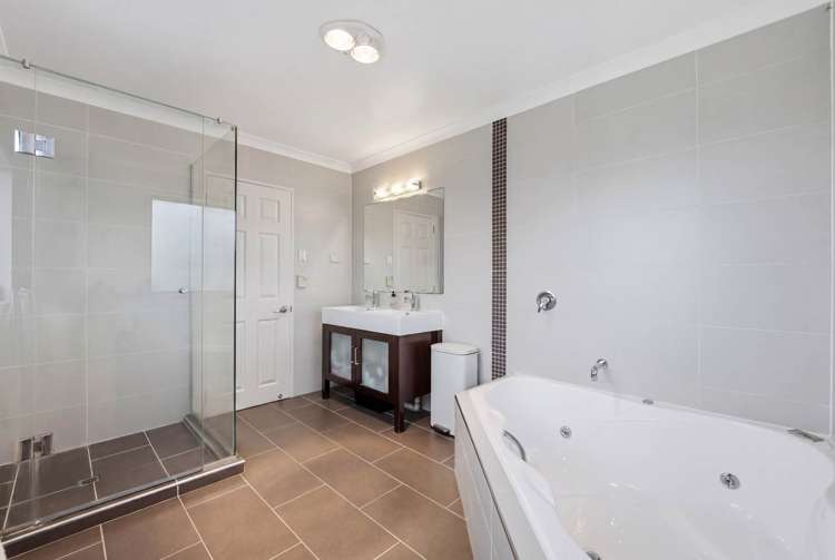 4 Melmore Place Pinehill_21