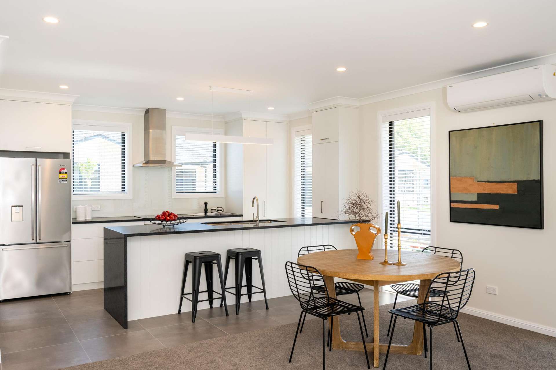 66 Read Crescent, LOMBARDY, Willowbrook Community Clive_0