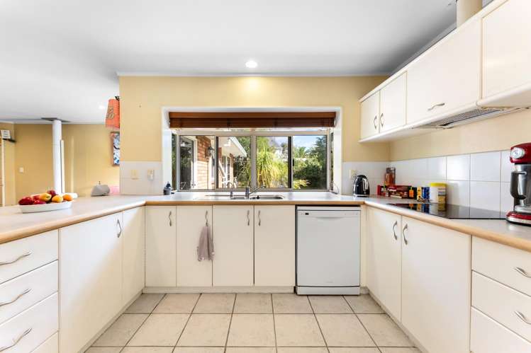 4 Cloverfields Drive Waimauku_6