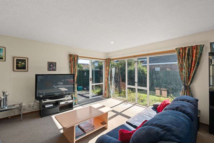 2/356 Yaldhurst Road Avonhead_4