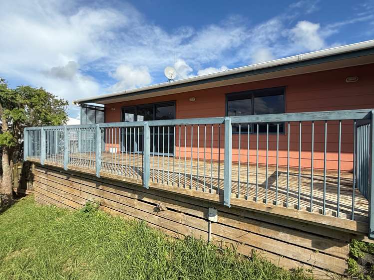 26 Manukau Road Raglan_27