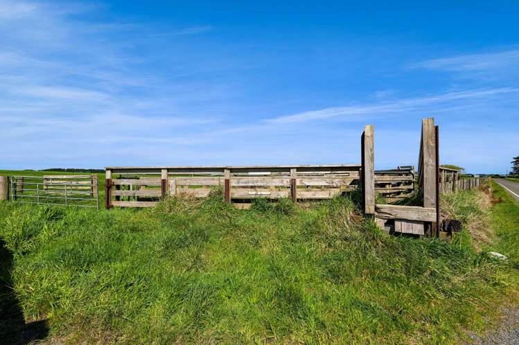 0n Mountain Road Normanby_21